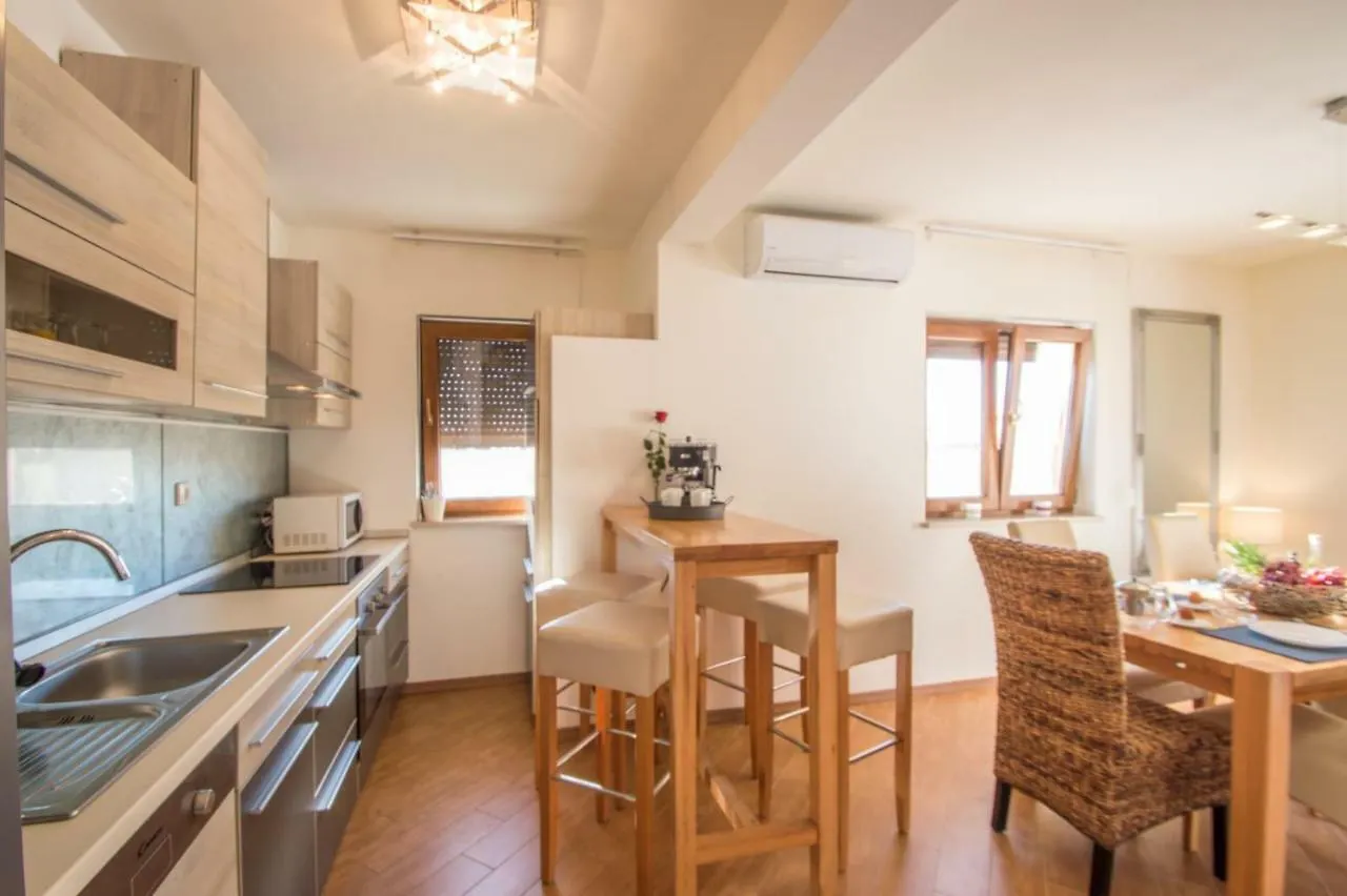 Casa Manera Villa Sarici